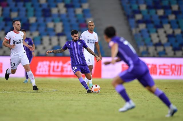 津门虎淘到大师级中场 于根伟发愁后防天坑咋填？